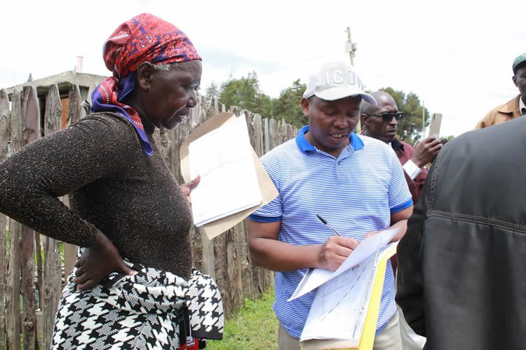ownership documents verification exercise for 67 plots, ahead of the formal issuance of title deeds to residents of Rurii Ward 7