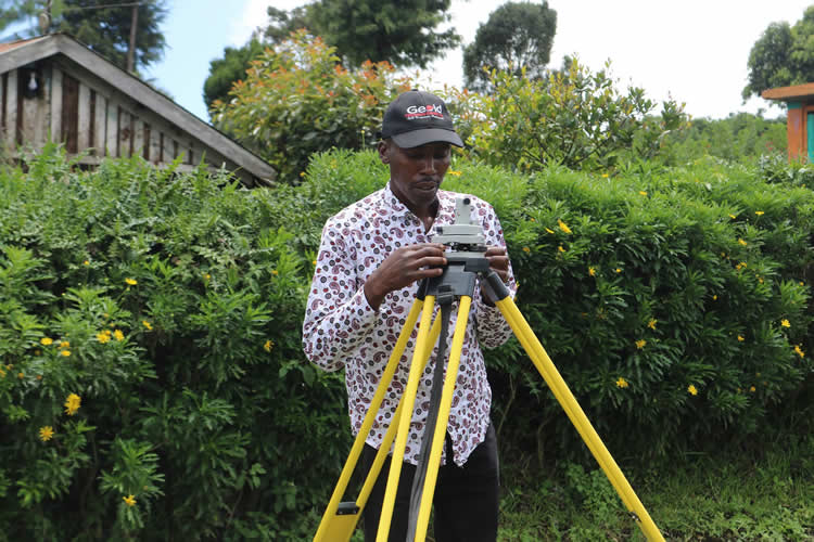 rehabilitate Nyandarua’s roads to motorable standards 2