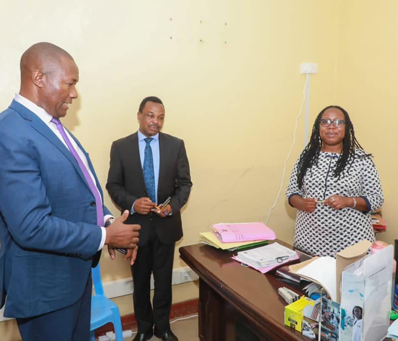 Gov. Badilisha to county staff 2
